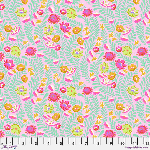 Tula Pink Untamed Flowerfield  Lunar PWTP243.LUNAR