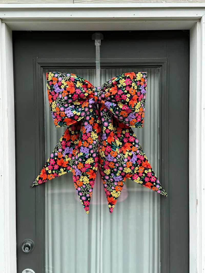 The Big Giant Quilted Bow