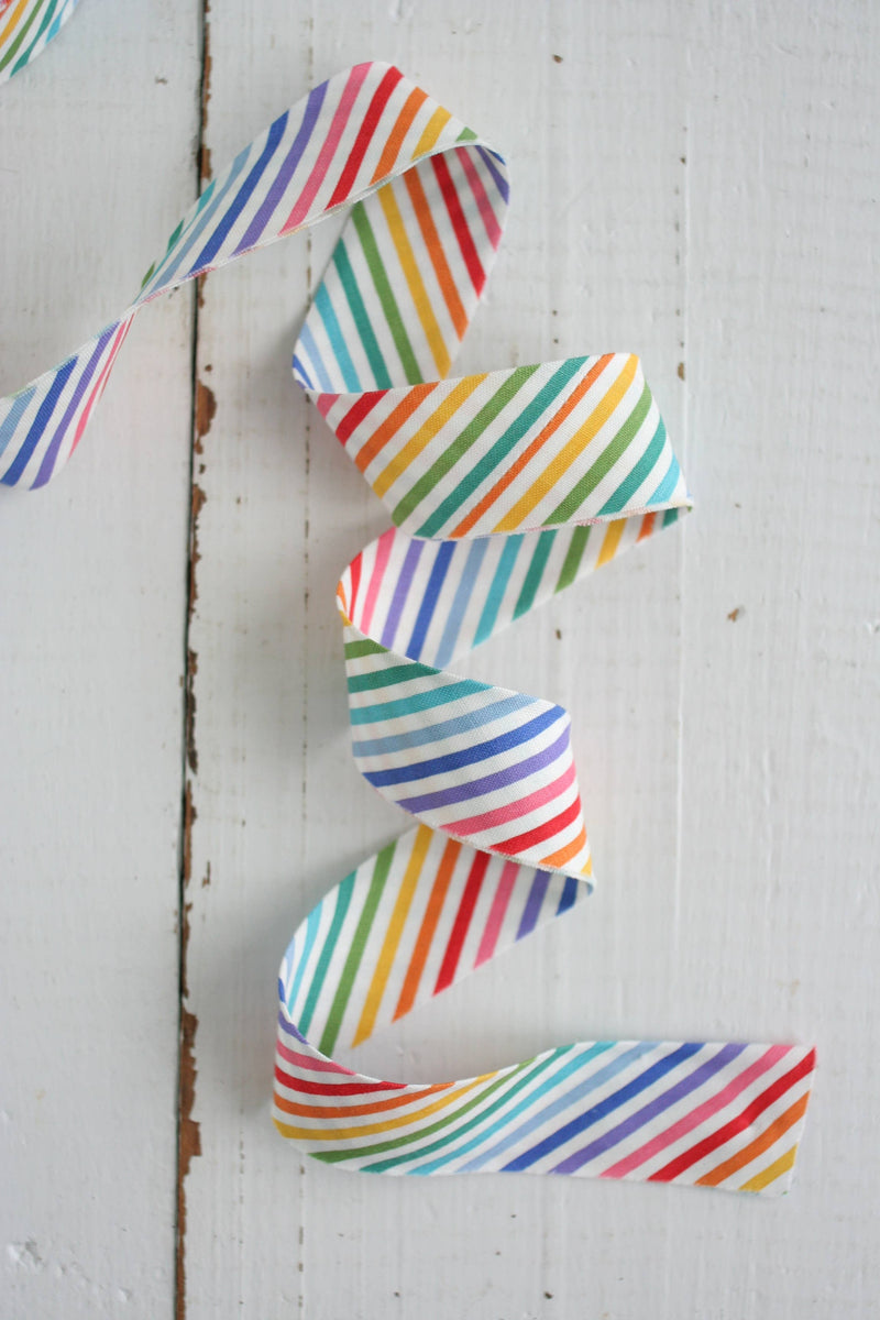 2.5" Bias Quilt Binding for Quilts and Bags, Rainbow Stripe: Prepacked 8 Yards