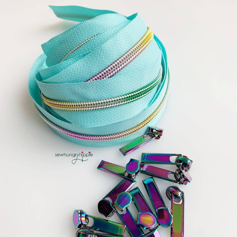 Zipper Mint & Rainbow: Easy grip zipper pull