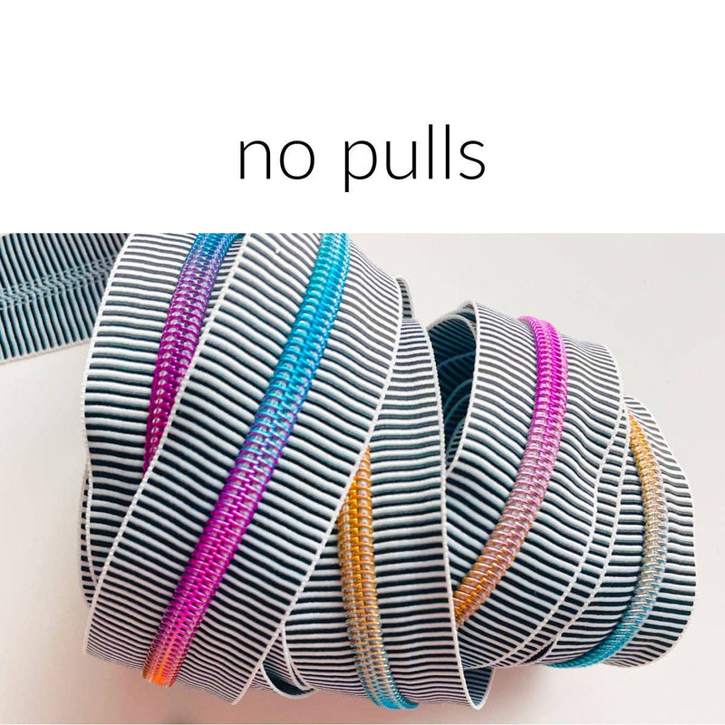 Zipper BW Tiny Stripe & Rainbow