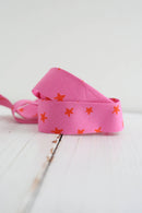 2.5" Bias Quilt Binding, Starry Vivid Pink: Prepacked 8 Yards